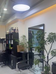 -V7 HAIR SALON