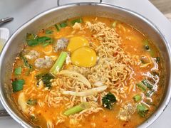 -Magic Food Point(Airport Street food)