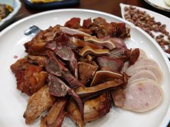 -红色根据地文化主题酒店(太湖街店)