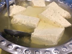 -石磨豆花家常菜·牦牛排土火锅