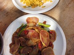 -88号小吃店·经典云南菜·地道纳西美食