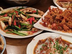 火爆黄喉-弓虽昌焖烧鸡(大竹林店)