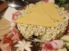 -恩你小木屋·韩式料理(假日广场店)