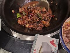 -挂旗柴锅鸡(蚌山区嘉年华店)