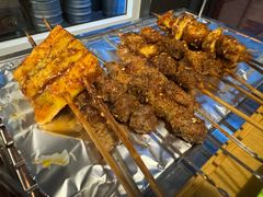 -烤满分·东北烧烤(首经贸店)