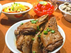麻辣鸭头-琥珀老六龙虾(四里河店)