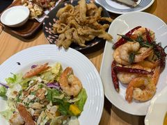 牛油果蔬菜沙拉扒大虾-红小满休闲餐厅(十全街店)