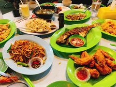 -明记烧鱼美味店