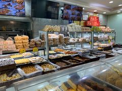 面包甜点陈列柜-闻酥园(青羊区文殊坊店)