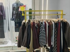 -浙江华贸鞋业服饰城