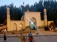 -艾提尕尔清真寺