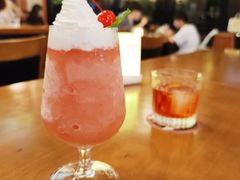 草莓代其利-COMMUNE幻师(珠江新城店)