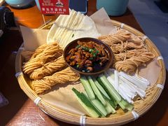 -魏铭鱼头捞饭(晋阳路店)