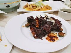 -南京悦客假日酒店
