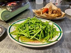 -楼上大排档·顺德菜·粥水·鱼生(苗栗路店)