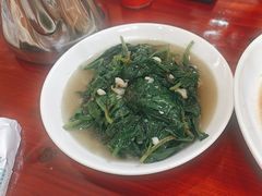 -芦茨金富饭庄·25年老字号·专做稻草鸡