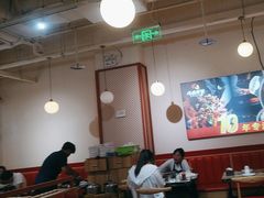 -鸡遇虾煲干锅火锅(小寨金莎店)
