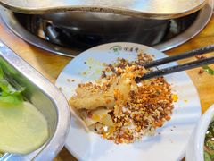 -金鼎雪山牦牛杂火锅(理县总店)