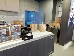 -瑞幸咖啡(尼盛尚品汇店)