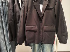-URBAN REVIVO(七宝领展广场店)
