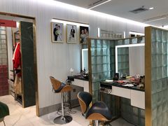 -海马体照相馆(环贸iapm大师爱情店)