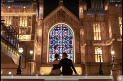 -现代经典婚纱摄影