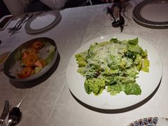 凯撒沙拉-俄士厨房(环球港店)