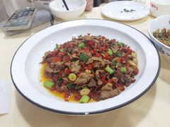 碎红椒炒肉-笨罗卜浏阳菜馆(太平街店)