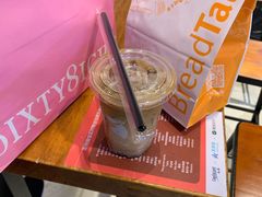 陨石拿铁-瑞幸咖啡(深圳来福士广场店)