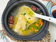 -七的湖·晚芳亭·阳澄湖农家菜·大闸蟹(莲花岛店)