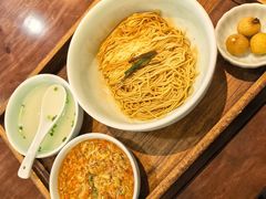 -蟹上黄·蟹黄面·江南糖水(人民广场店)