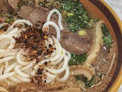 -花溪牛肉粉(八鸽岩店)