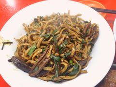 农家红炒长鱼炒面-三百碗宝应长鱼面(板仓街店)