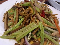 -小菜园新徽菜(芜湖万达店)
