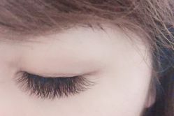 -睫乐园•睫公馆•美睫美甲沙龙