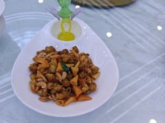 -扬浦大酒楼(平顶山路店)