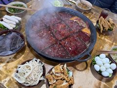 -正南齊北重庆老火锅(光华村直营店)