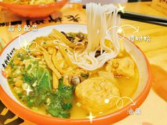 -胜香旺·老柳州螺蛳粉(维多利亚店)