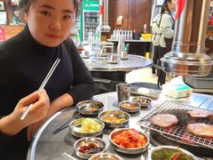 -釜山火炉·海鲜烤肉(紫藤路店)