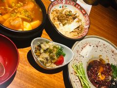 -肉魁屋·烧肉·烧鸟·酒场(高新店)