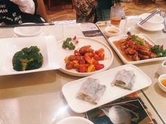 -鹅冠港式茶餐厅(来福士店)