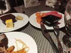 -BLU 全日制餐厅(上海安曼纳卓悦酒店)