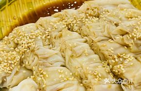 Signature Leek-flavored Rice Noodles
