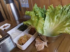 -弘彩英·烤牛舌·年糕火锅(蓝色港湾店)