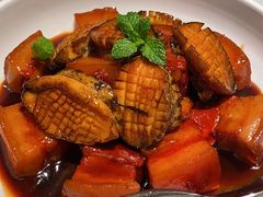 秘制红烧肉配鲍鱼-宴昆山·私房菜(春晖店)