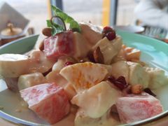 水果沙拉-魅力边城旋转餐厅