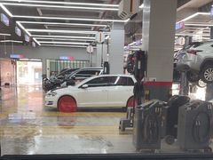 -哈贝卡汽车服务连锁(高新二路店)