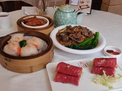 -万山楼海鲜酒家·二十三年老字号