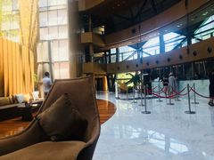 -上海滴水湖皇冠假日酒店