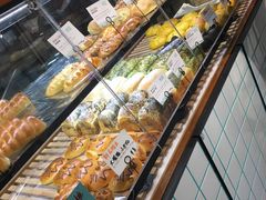 -Dough&Joe团憩(瑞虹天地月亮湾店)